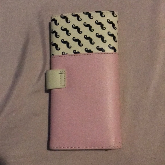 Wallet - Picture 2 of 4